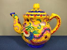 明代成化年間の金細工細工に宝石象嵌を施した茶器セット