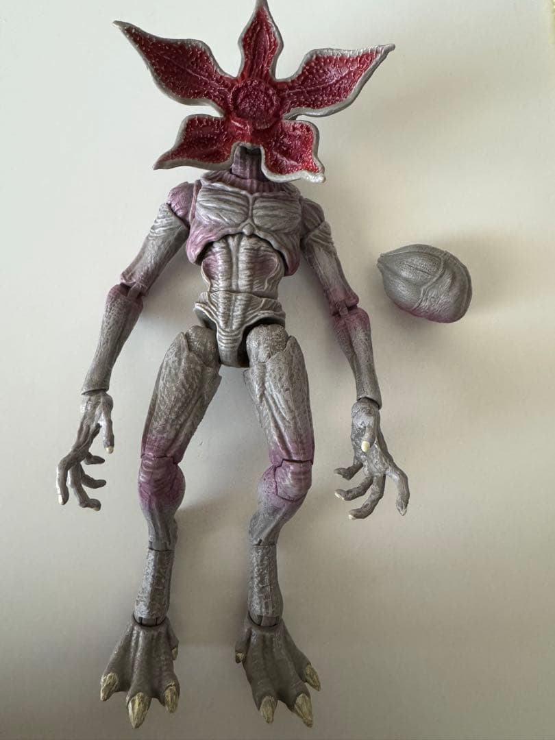 デモゴルゴン　フィギュア　1/12 ストレンジャーシングス