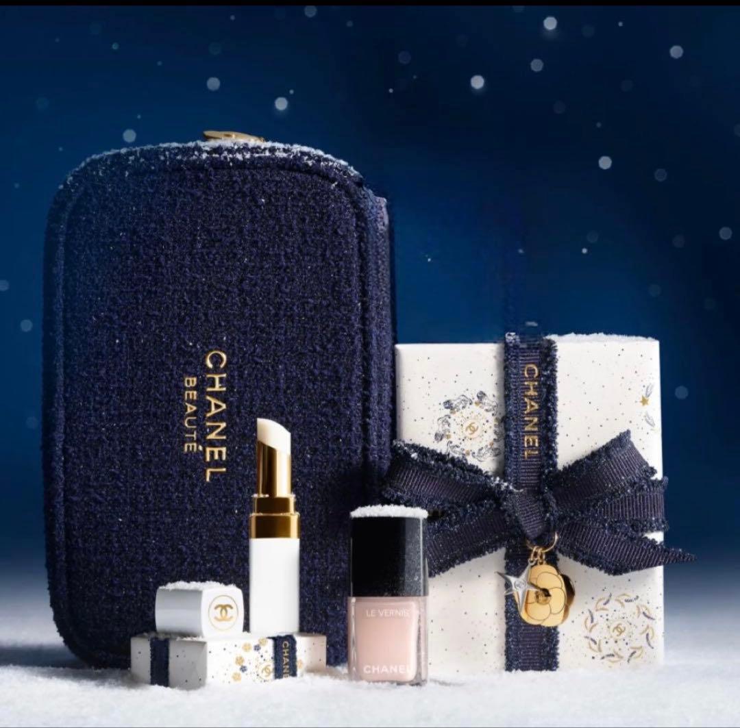 シャネル　クリスマスコフレ　リップ アンド ネイル ケア セット　2025