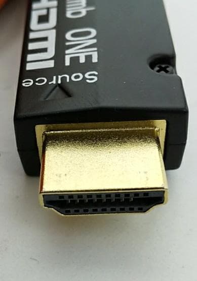 超特価！いまだけ！　光ファイバHDMIケーブル 30m KM-HD20-FB30