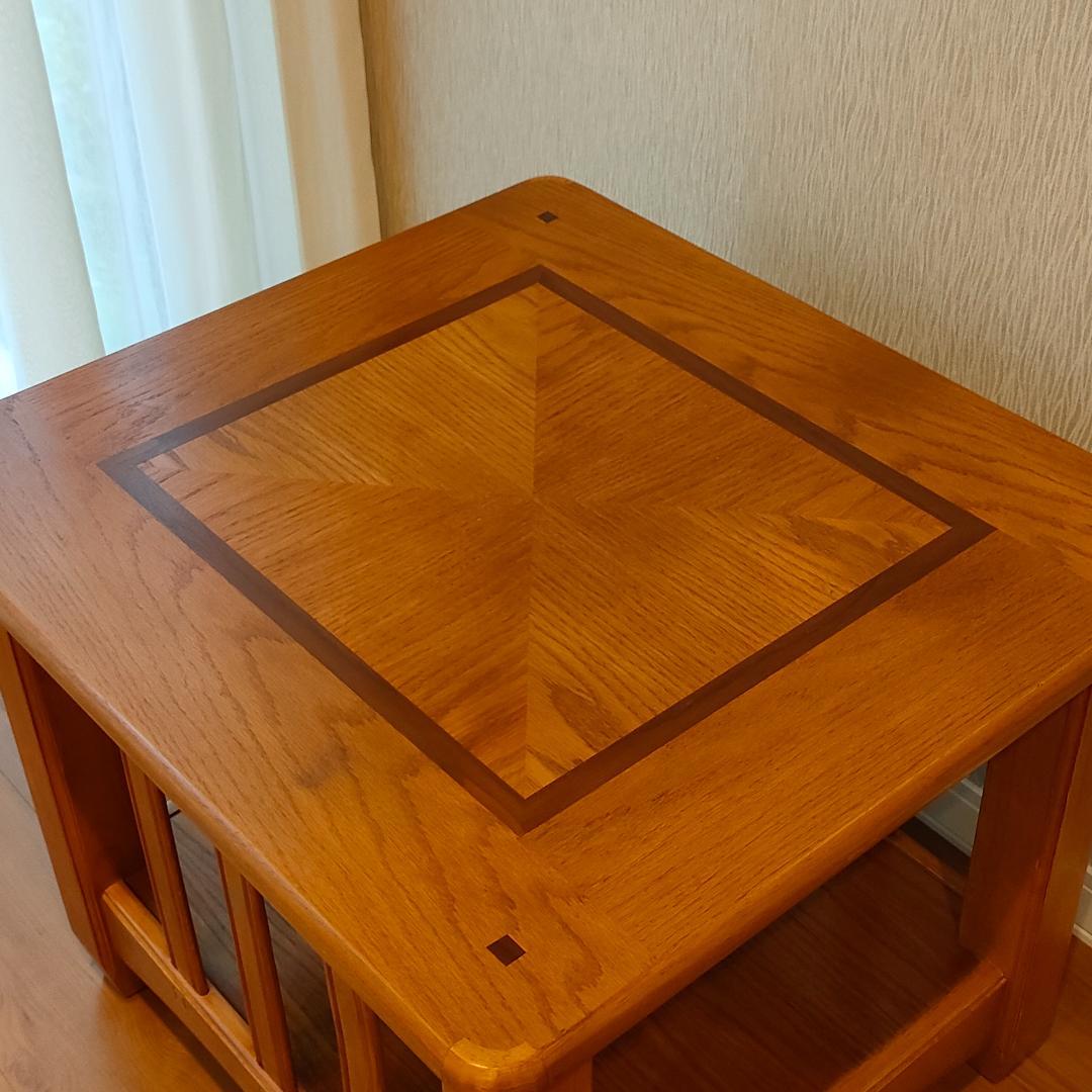 ヴィンテージ　サイドテーブル　UNIVERSAL　FURNITURE　LTD