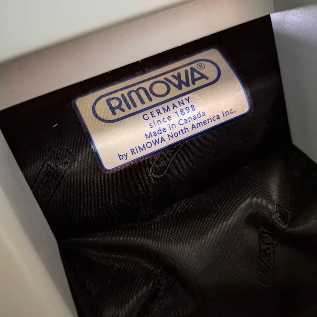 リモワ　パイロット　トロリー2輪　カナダ製