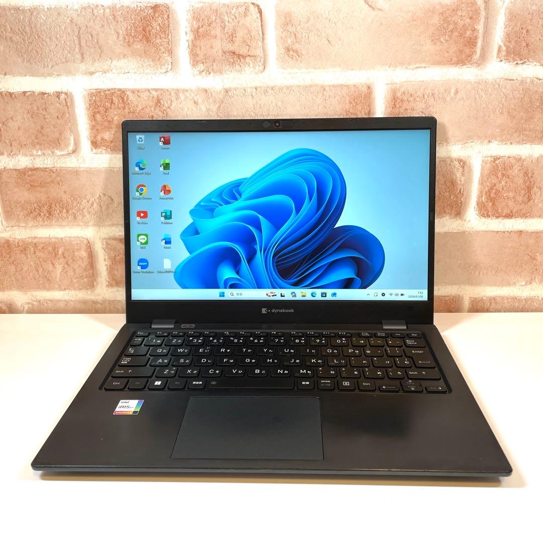 ★超軽量929g★ 2021年製 第11世代 dynabook TT1