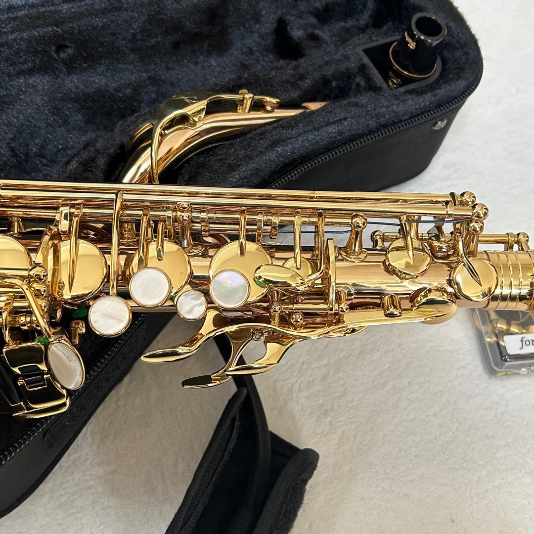 アルトサックス　FESTI TIARA A