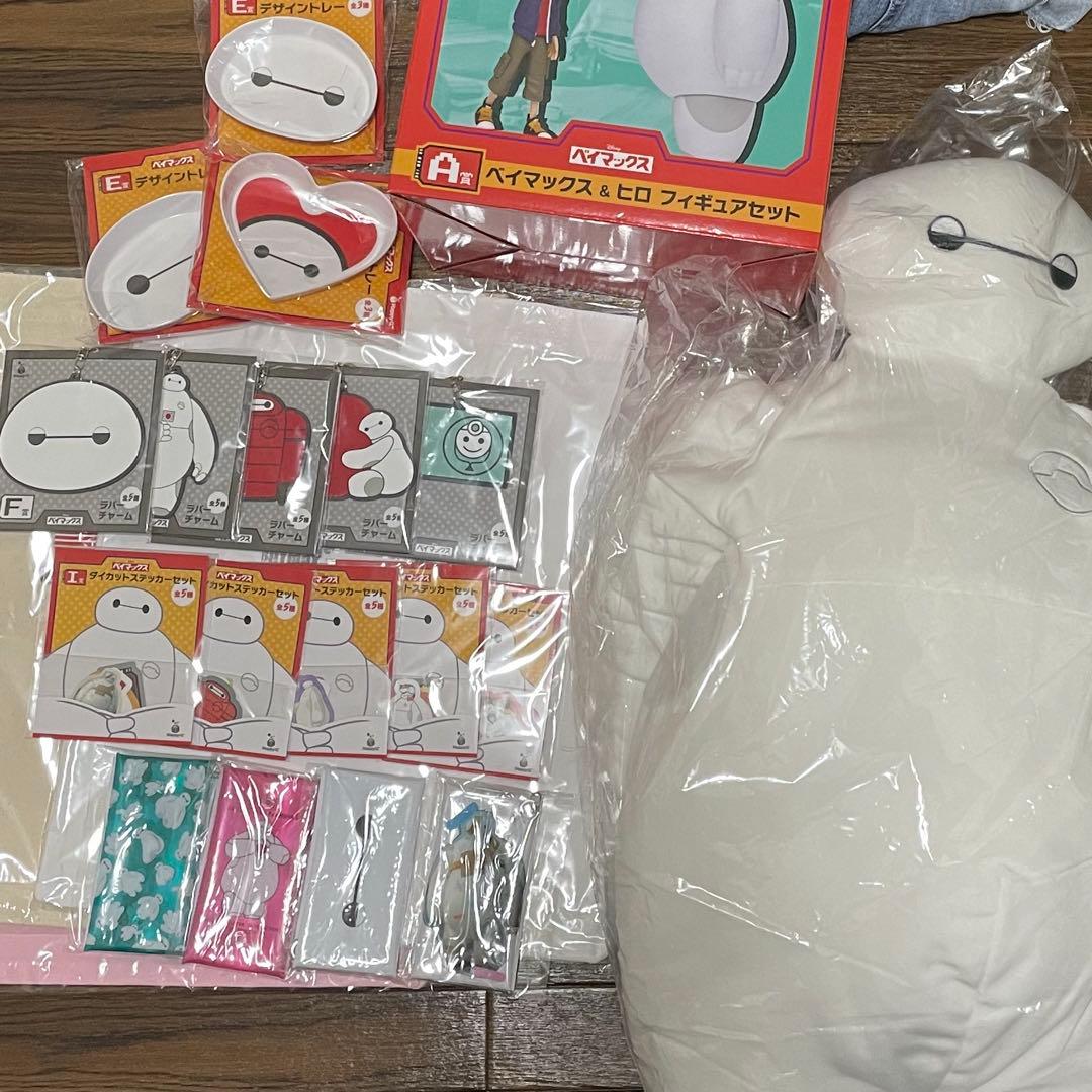 happyくじ　ベイマックス　セット