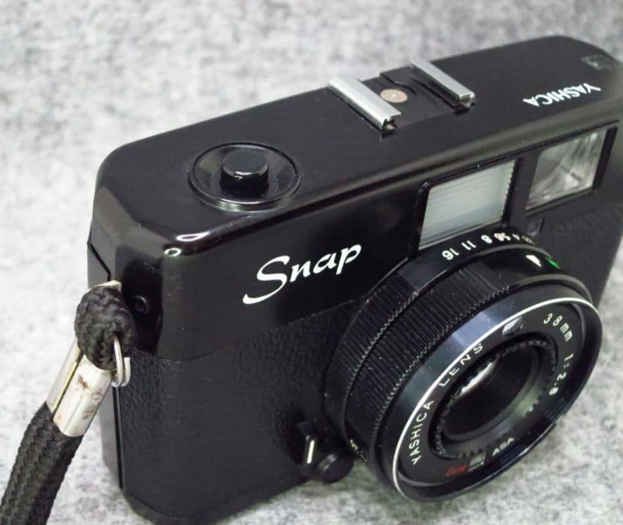 ヤシカ　Snap フィルムカメラ