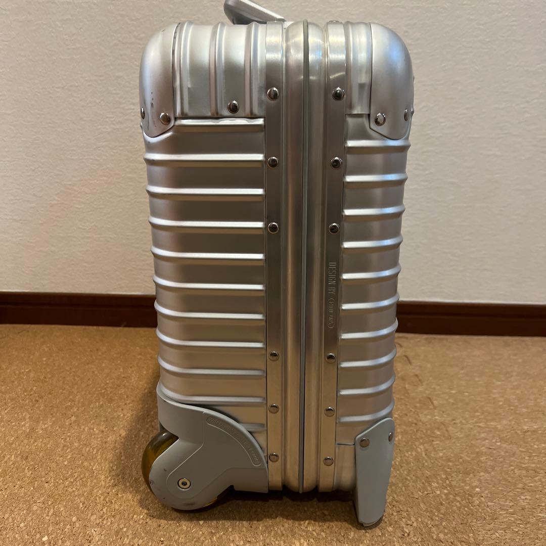 バッグ RIMOWA TOPAS BUSINESS TROLLEY 28L