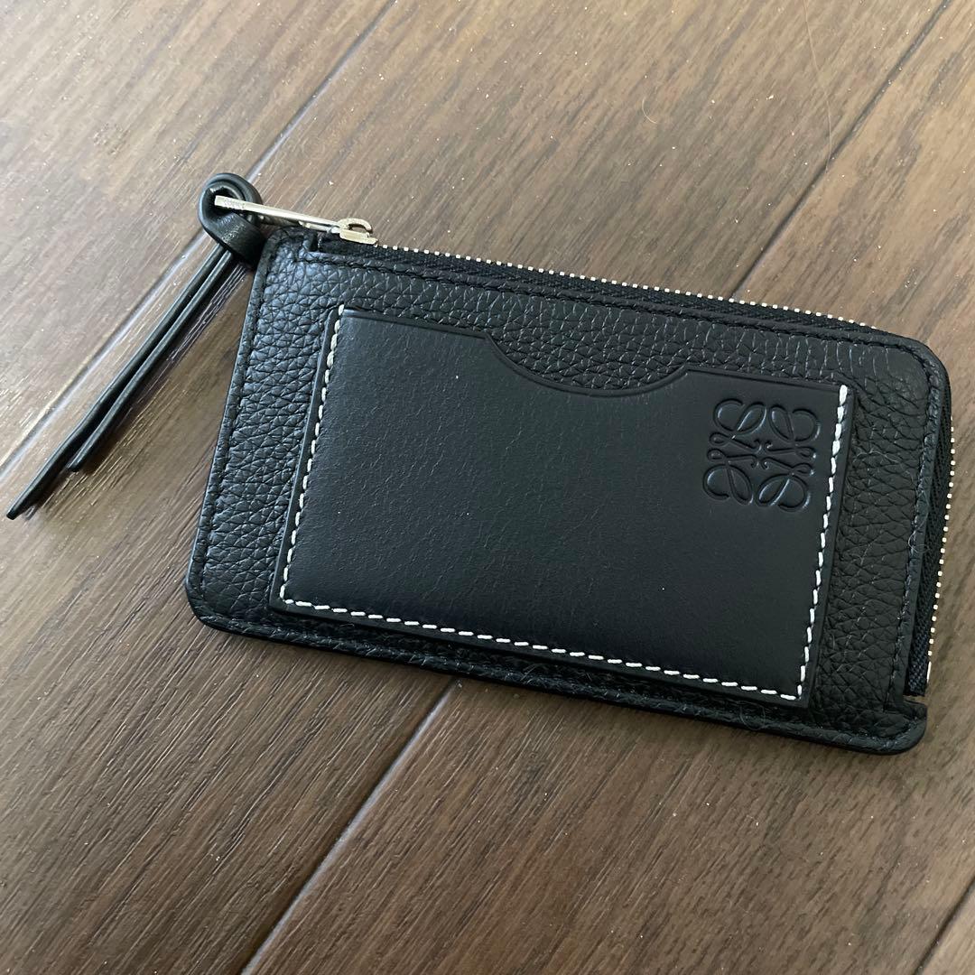 LOEWE ブラック ケース