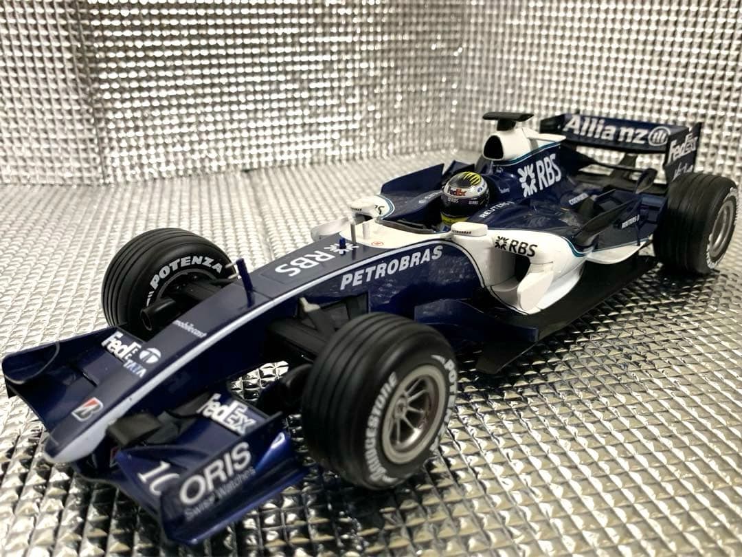【ホットウィール　ウィリアムズ　BMW FW28 2006年1/18】