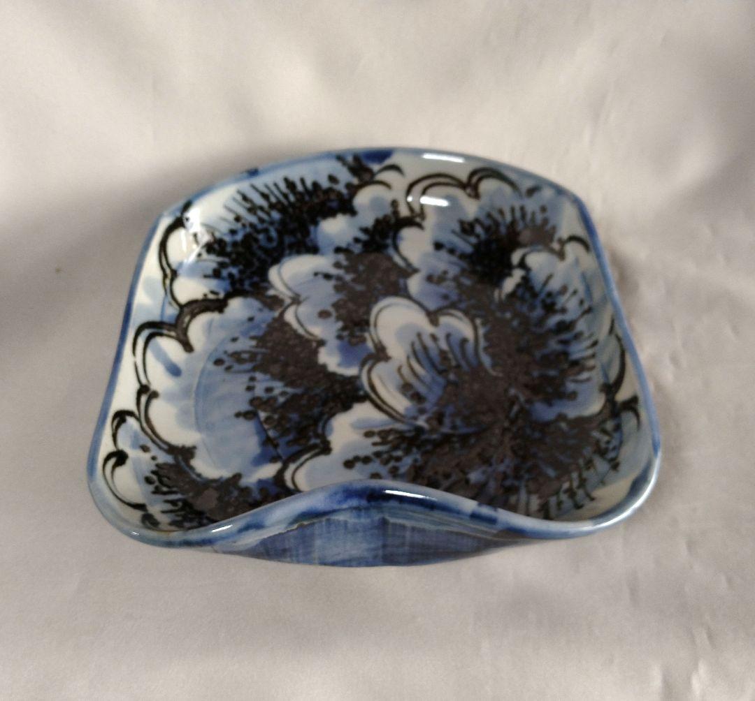 雲泉窯　染付　変形皿　　2枚