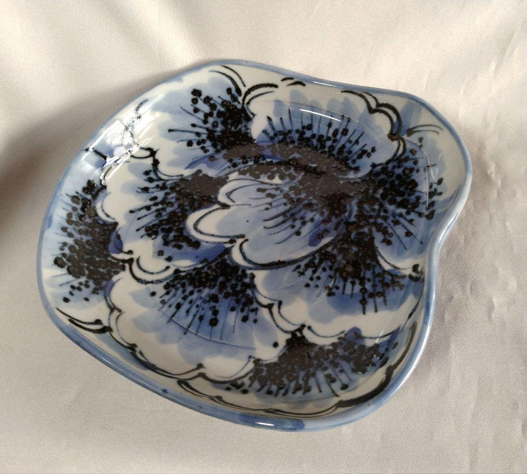 雲泉窯　染付　変形皿　　2枚