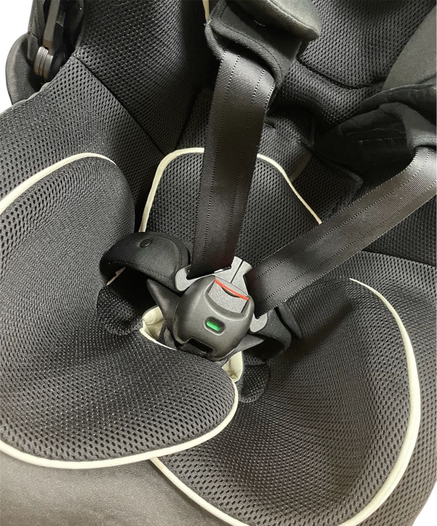 エールベベ チャイルドシート クルット 6i グランス グランブラック 箱あり