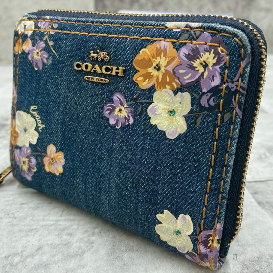 極美品 コーチ デニム ラウンドファスナー コンパクトウォレット ミニ財布 花柄