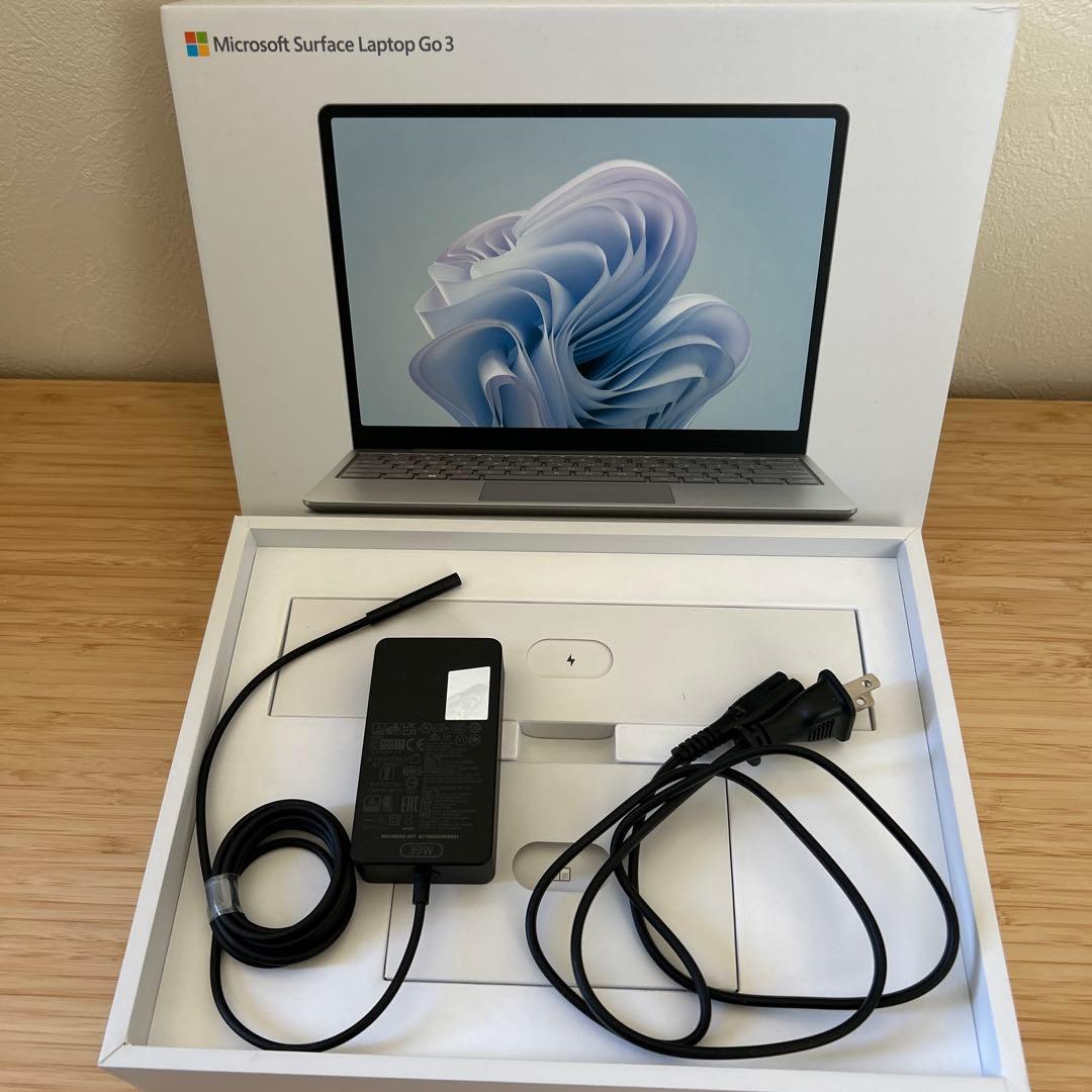 【ほぼ新品】Microsoft Surface Laptop Go 3 プラチナ