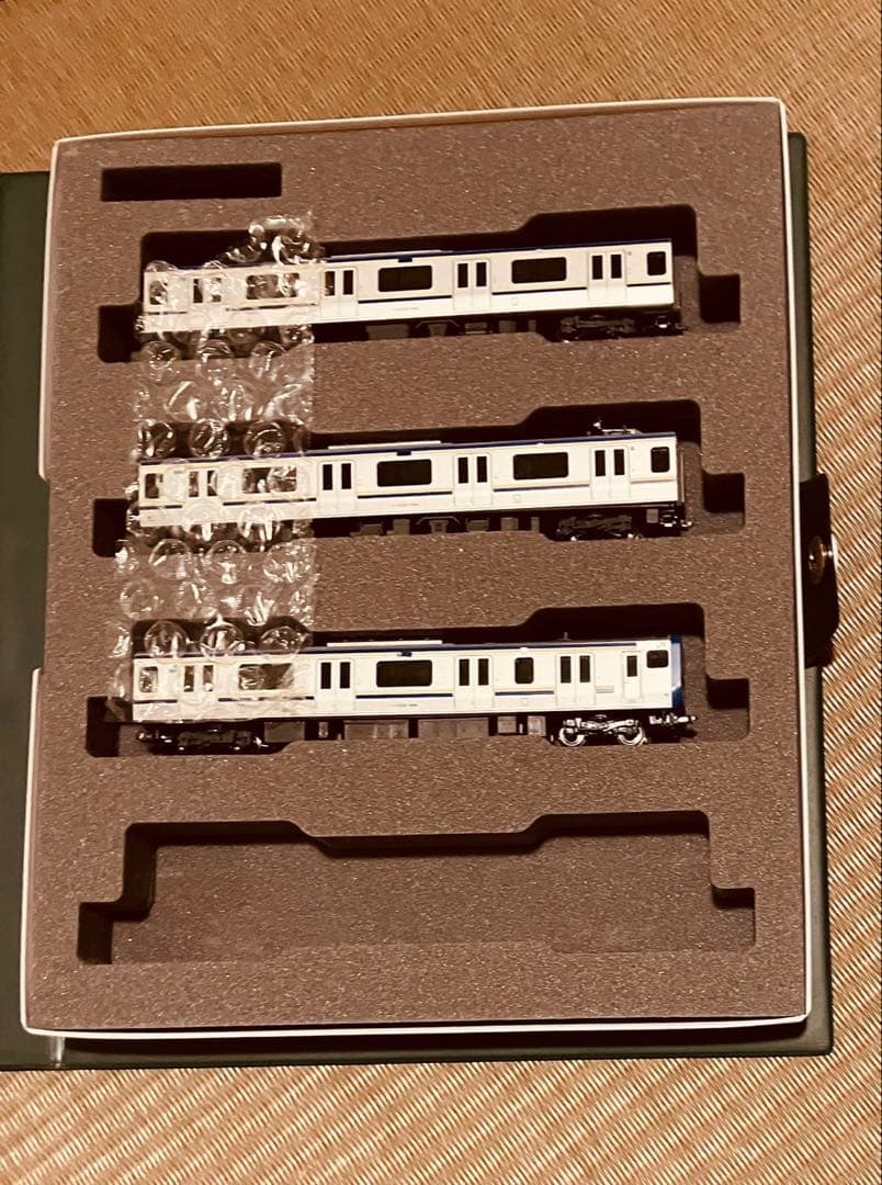 KATO E235系1000番台11両（室内灯付）