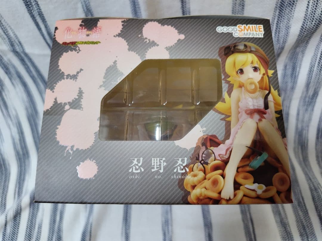 【新品未開封】グッドスマイルカンパニー 1/8 忍野忍 化物語 フィギュア