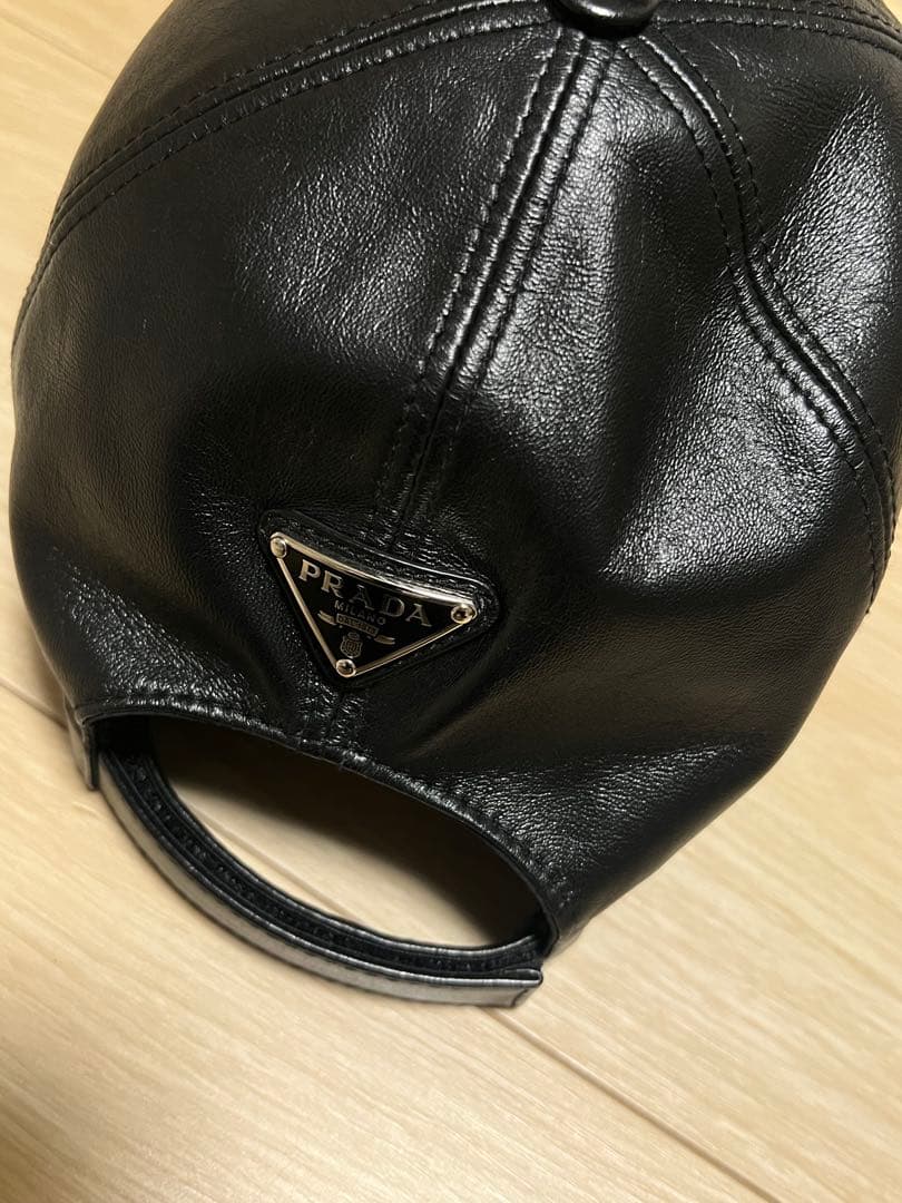 美品　PRADA ブラック XL