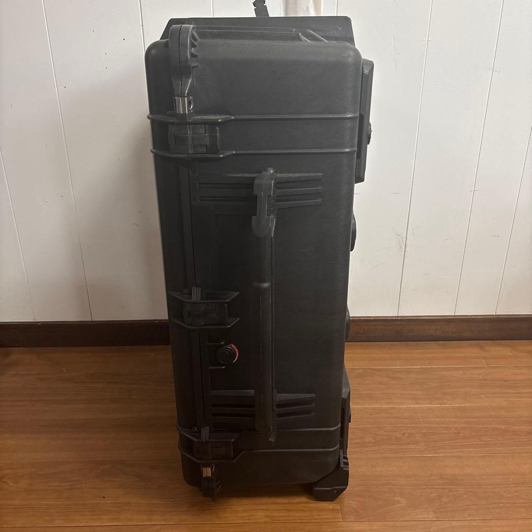 米軍放出品　PELICAN CASE 1650 ブラック　送料無料