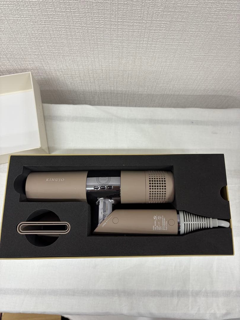 KINUJO ヘアドライヤー ベージュ　ほぼ未使用品