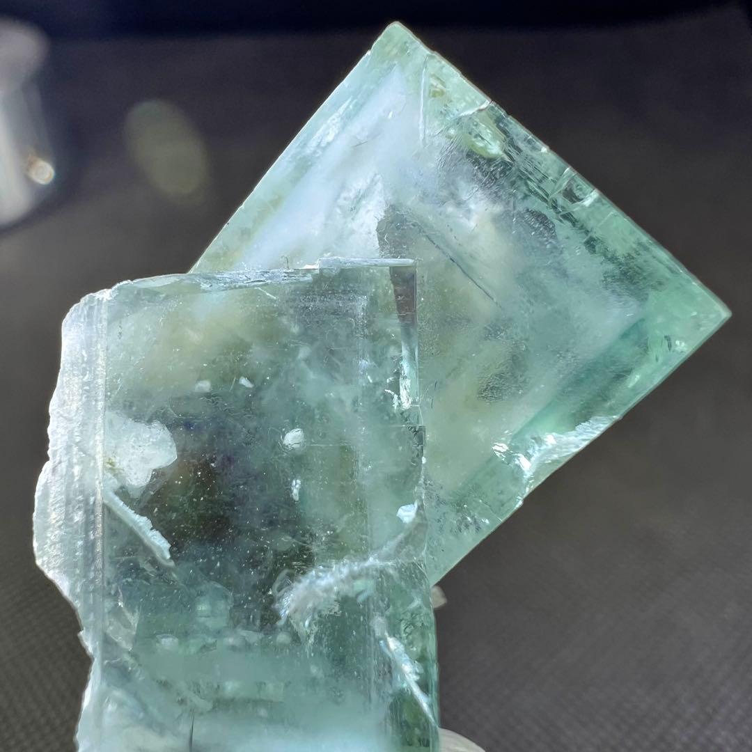 ヤオガンシャン　ライトグリーン　ブルーウィンドウ　パープルファントムフローライト