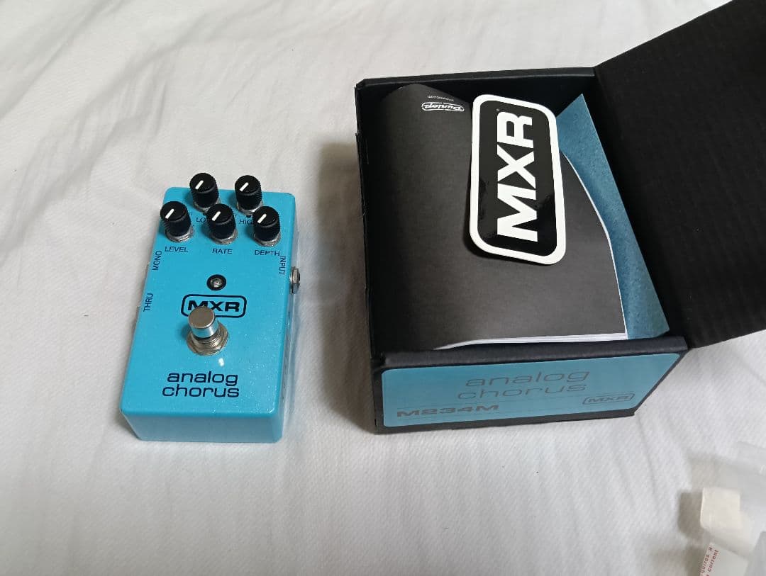 MXR analog chorus ギターエフェクター 箱付き
