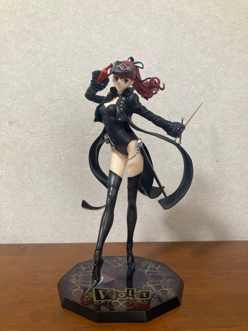 Lucrea ペルソナ5 ザ•ロイヤル　芳澤かすみ　フィギュア