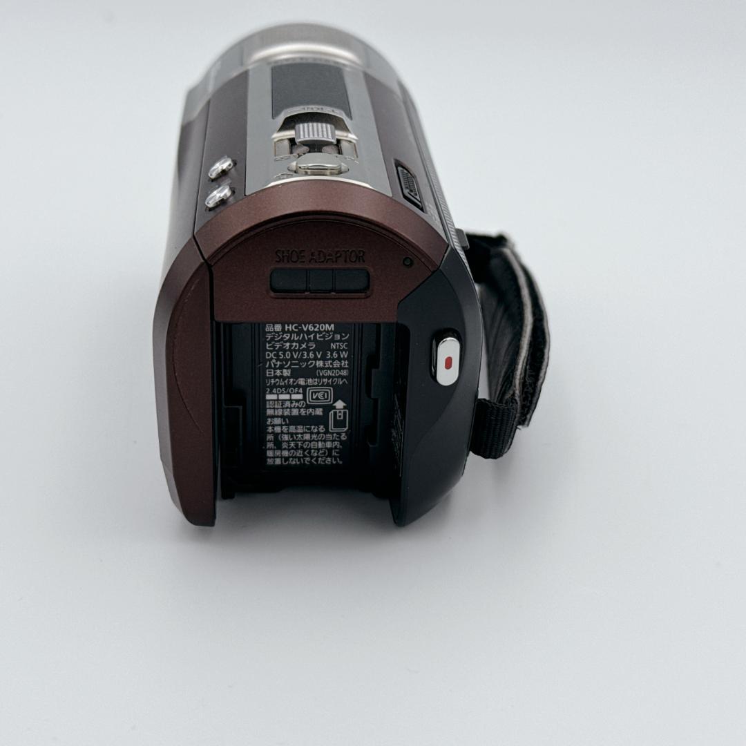 【美品】Panasonic デジタルハイビジョンビデオカメラ HC-V620M