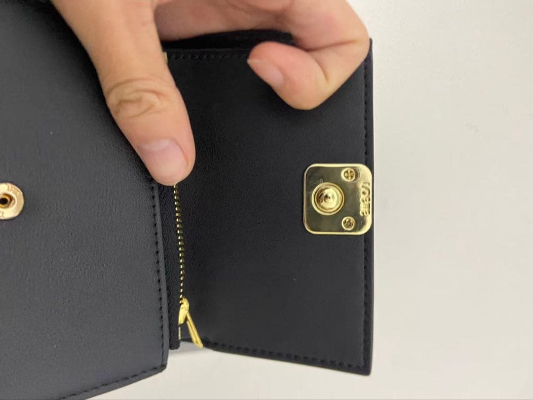 美品✨送料込み LOEWE ロエベ　高級レザー財布　ウォレット 黒