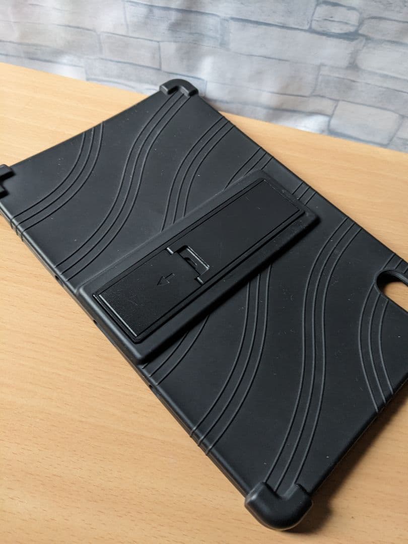 NEC LAVIE T1195/BAS　タブレット 11.5型 OLED