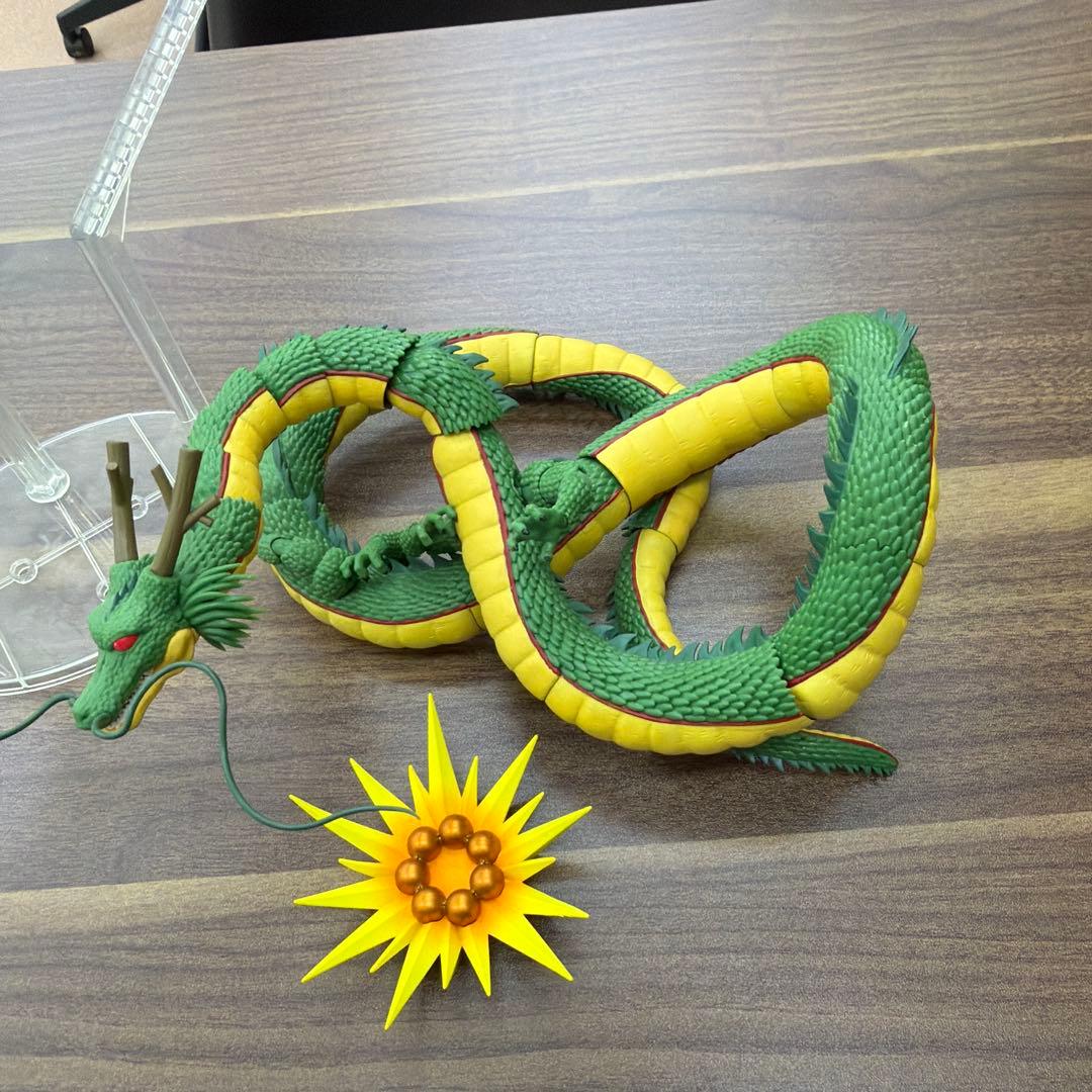 ドラゴンボール シェンロン フィギュア