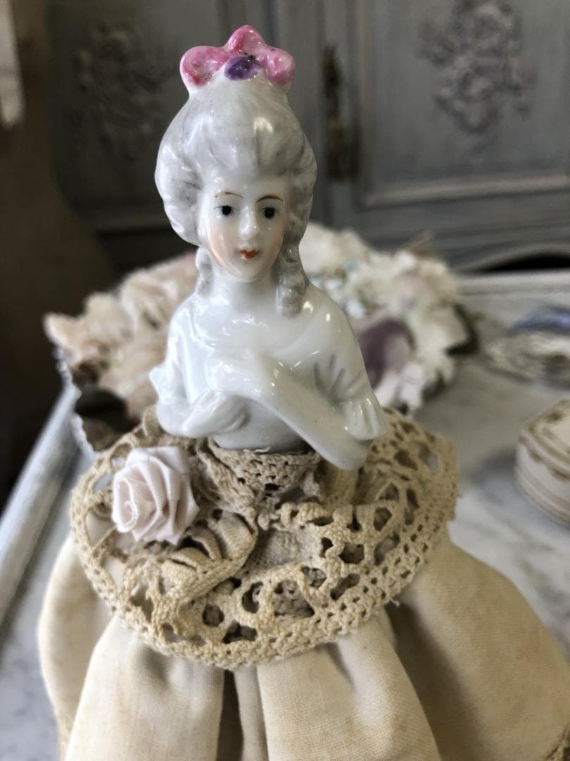 フランスアンティーク　ポーセリン　ドール