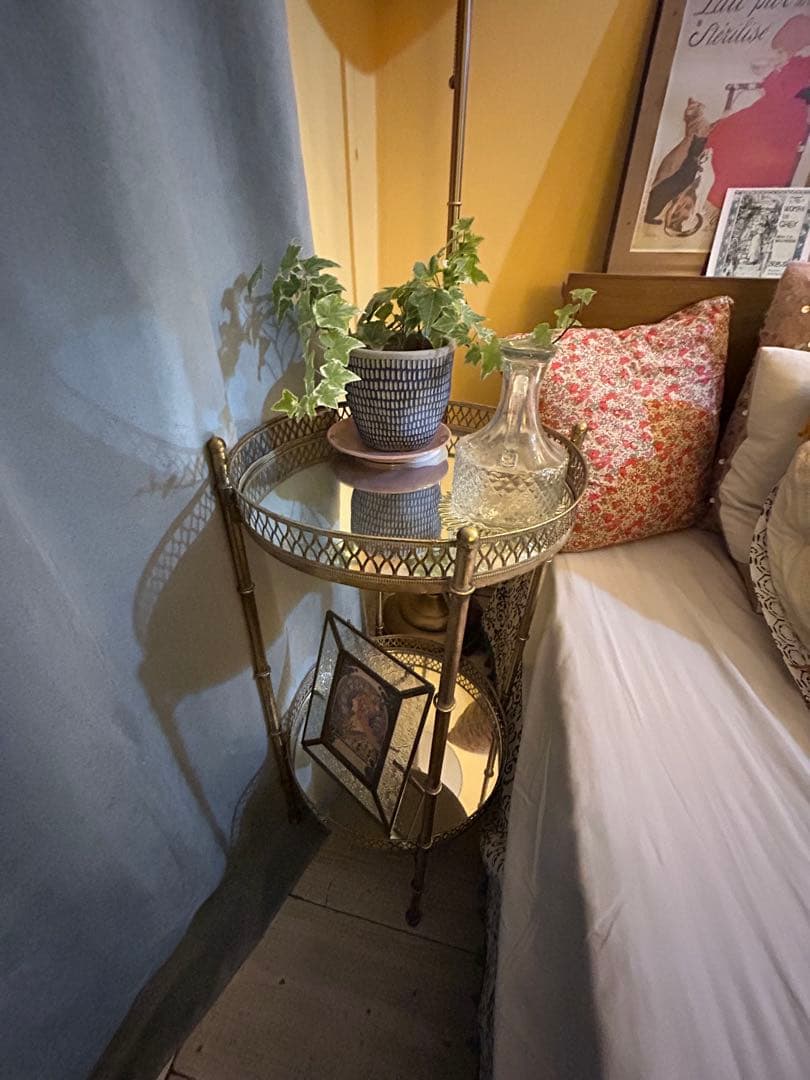ちぃページ　アンティーク調　サイドテーブル&フロアライト