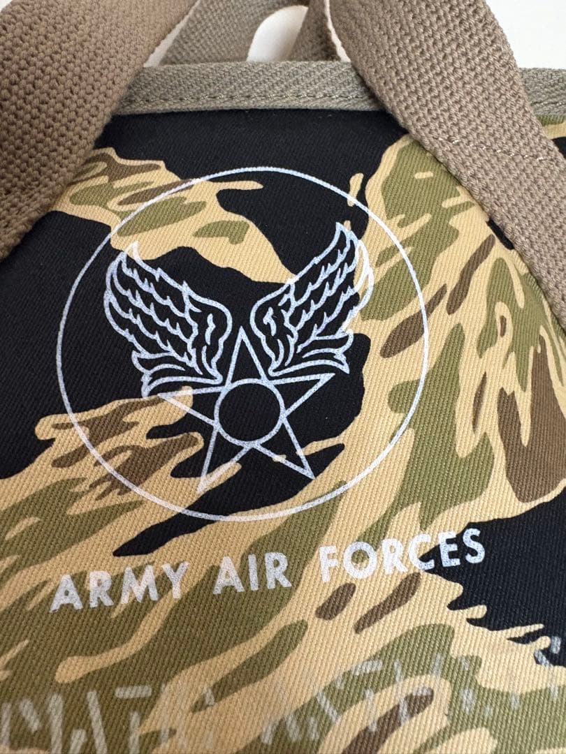 バズリクソンズ　タイガーカモバックBR02878