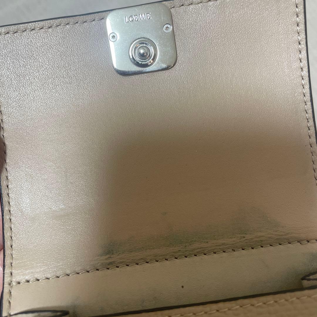 LOEWE 三つ折り財布