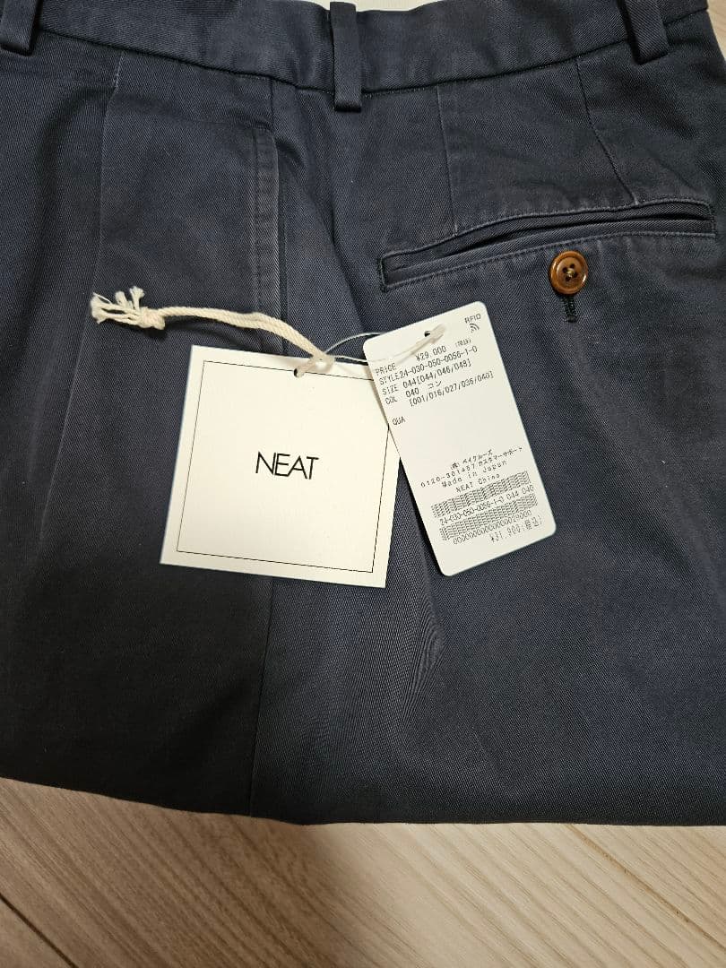 NEAT チノ　ネイビー　44