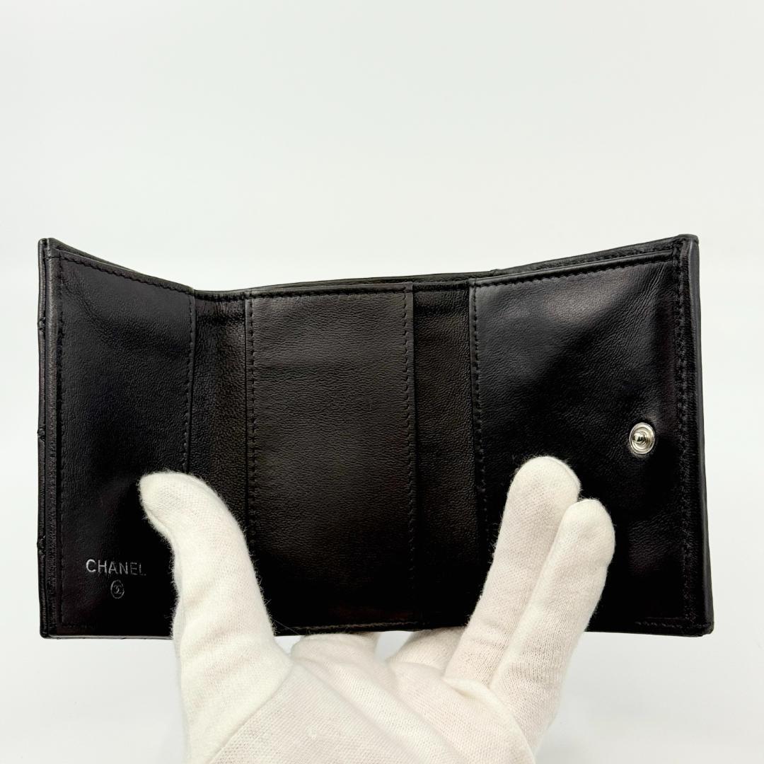 CHANEL シャネル マトラッセ 三つ折り財布