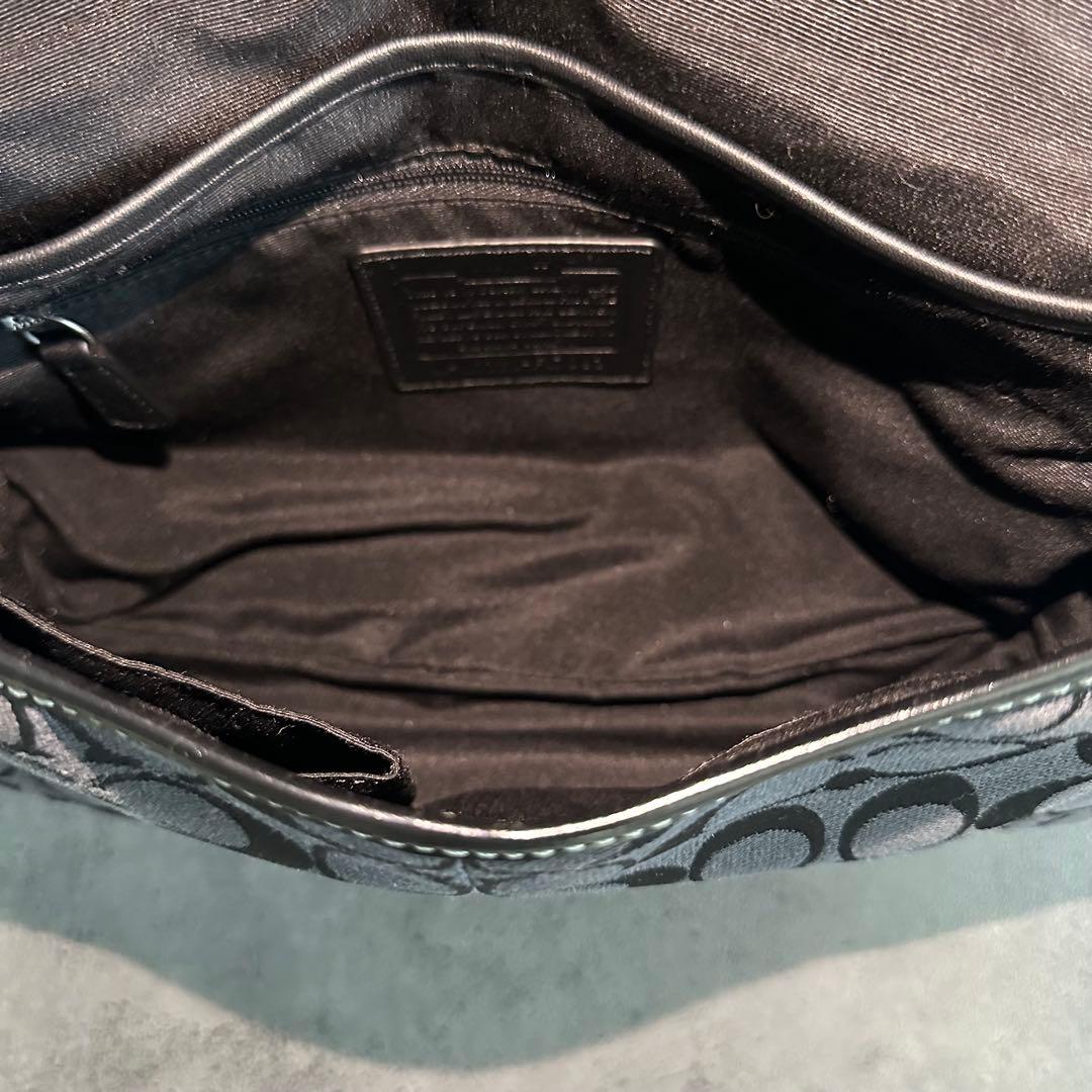 バッグ COACH Soho Signature Flap Shoulder Bag