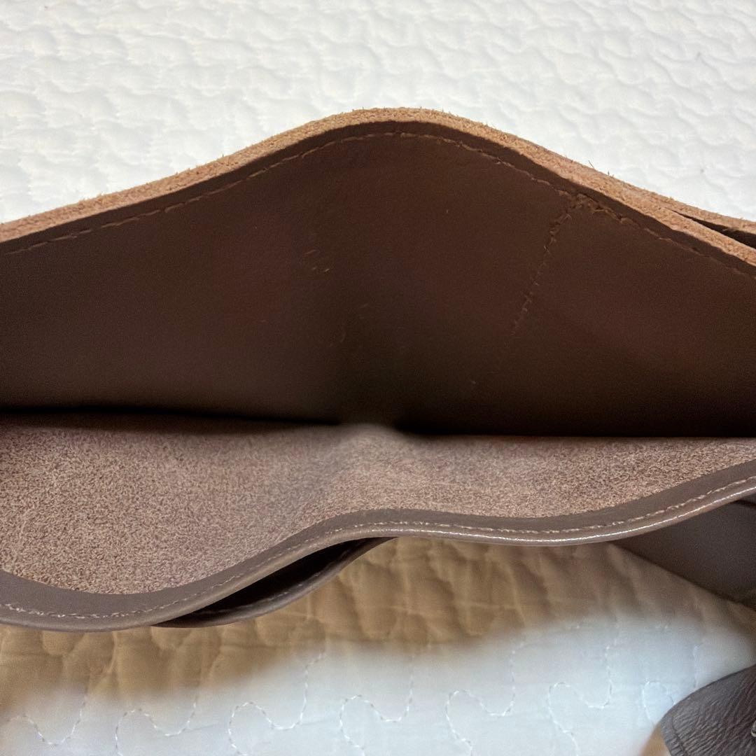 IL BISONTE イルビゾンテ　がま口　二つ折り財布