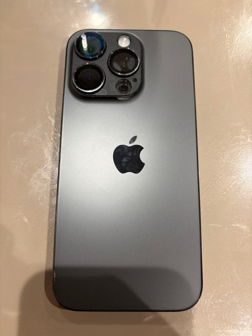 (ハルタ)美品iPhone15pro 512GB ブラックチタニウム