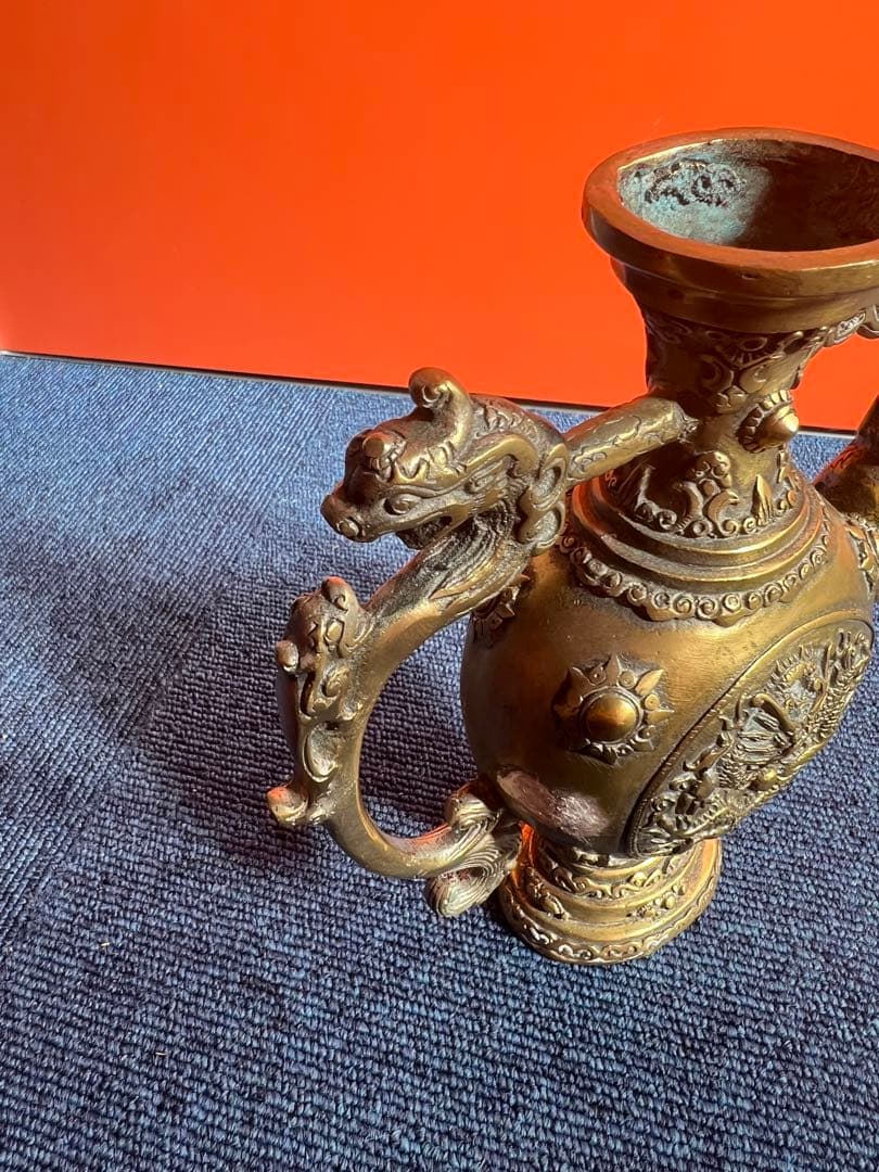 1088 中国骨董　大明宣徳年製銘　銅製　龍紋酒壺　時代物