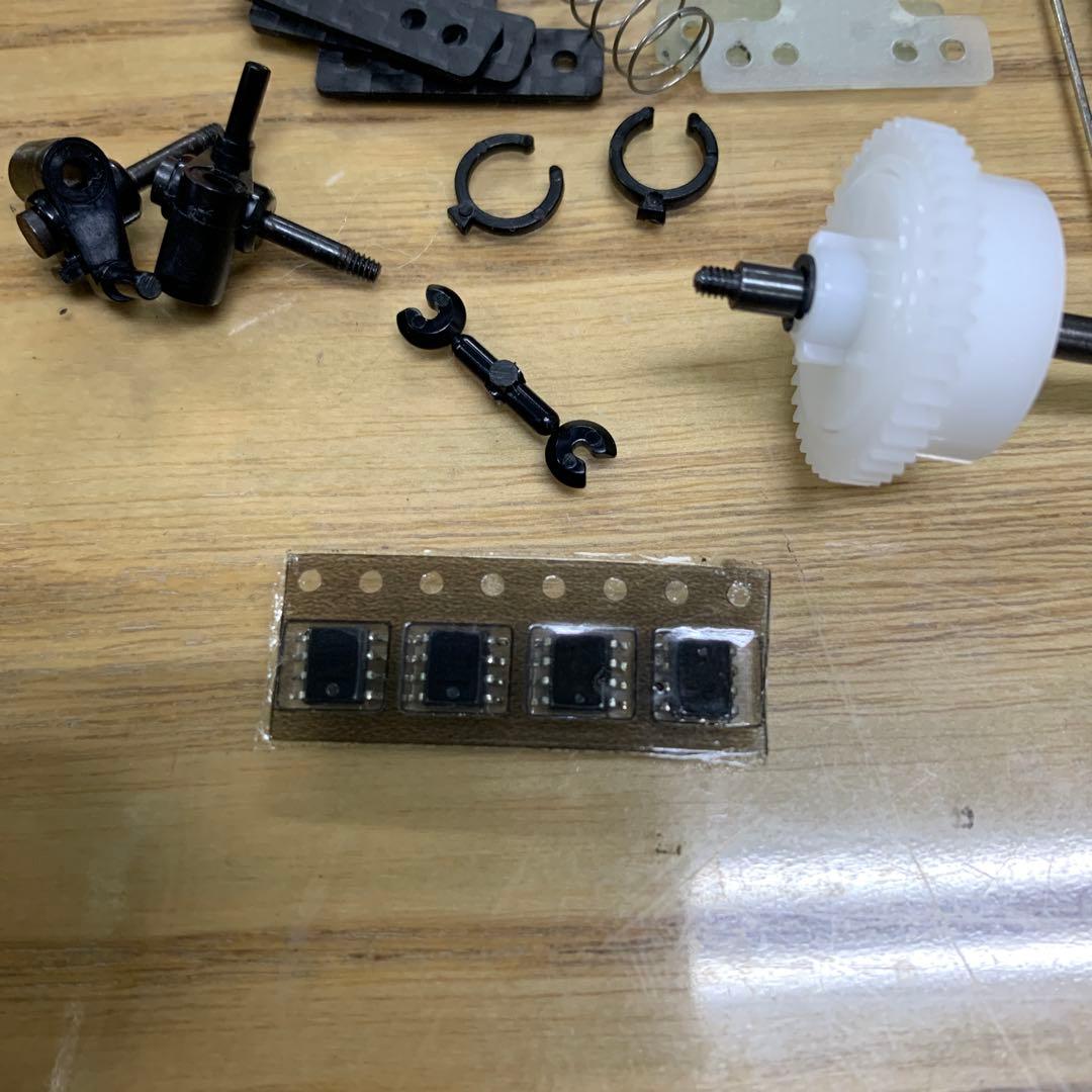 京商ミニッツ　新品ボディー MR-015RM オマケ付FETなど