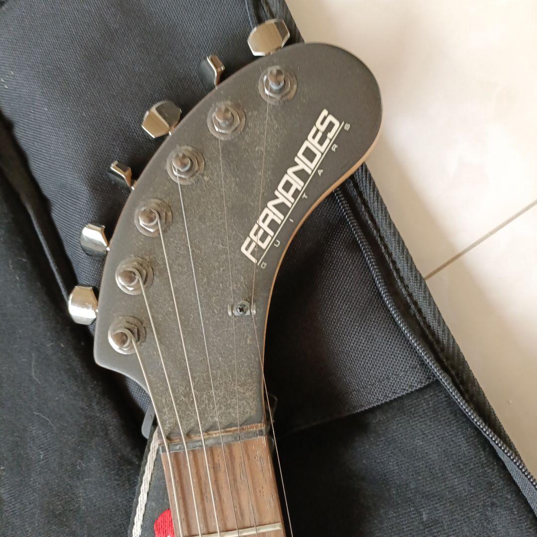 FERNANDES エレキギター ブラック ギグバッグ付き