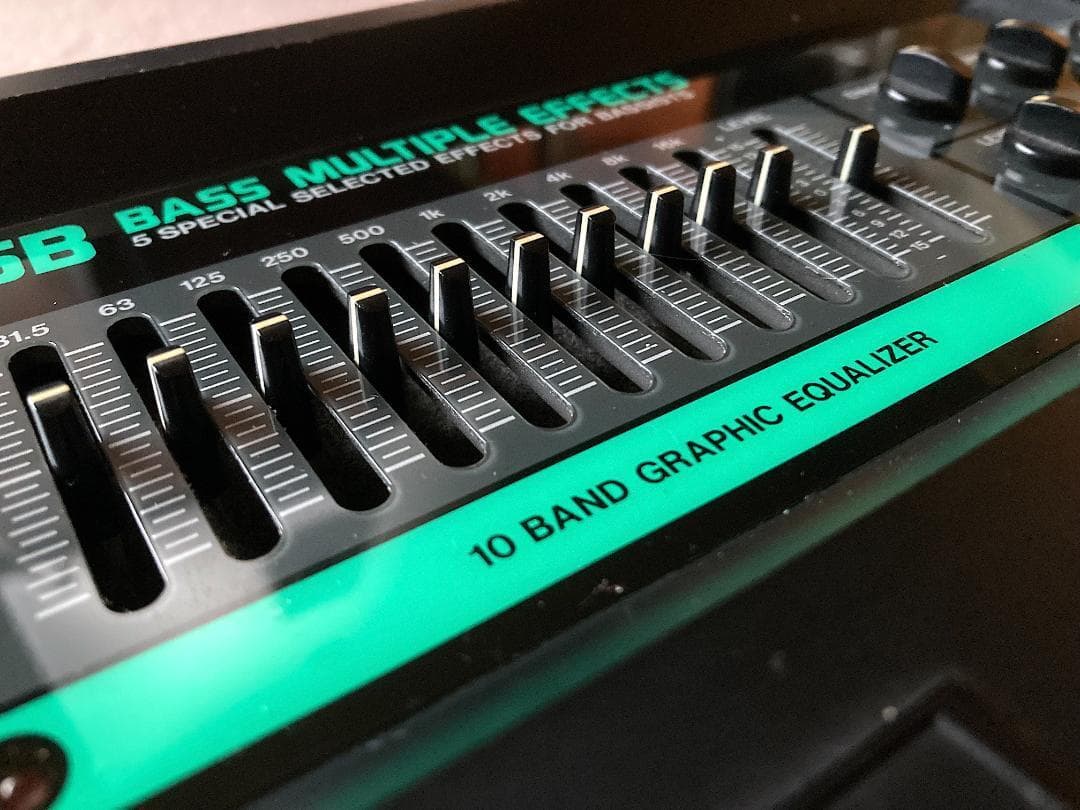 ベース BOSS BE-5B Bass Vintage Multi Effects