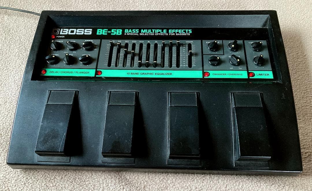 ベース BOSS BE-5B Bass Vintage Multi Effects