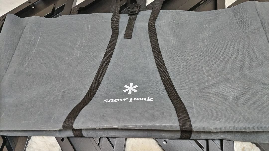 【ほぼ未使用】 peak 焚き火テーブル　ジカロテーブル　ブラック