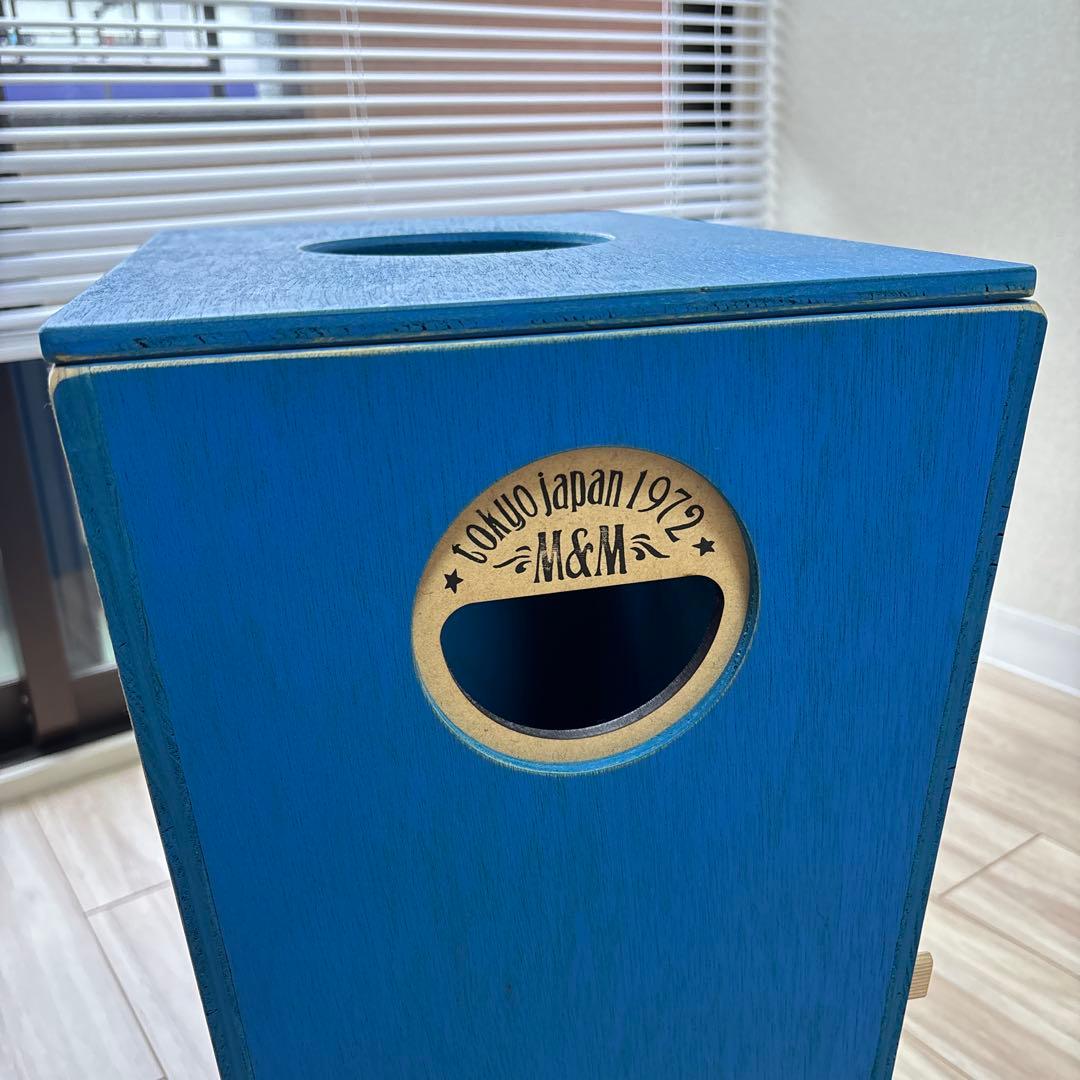 m&m custom performance furniture ゴミ箱　収納