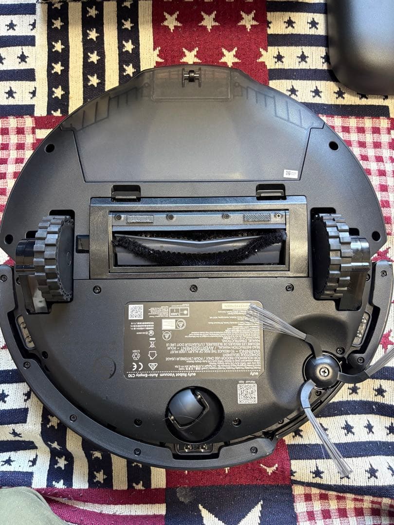 C10 ロボット掃除機 25年製　自動排出ステーション付き