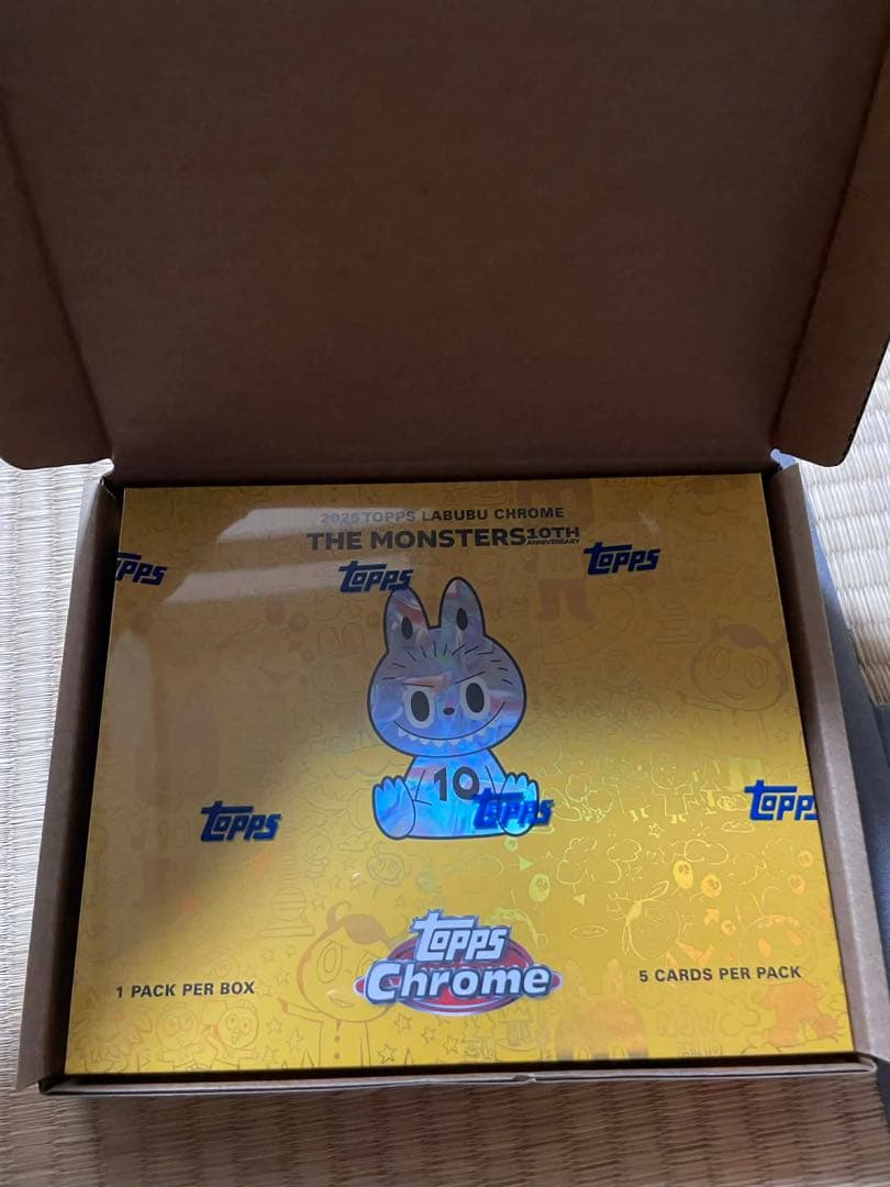 Topps Chrome The Monsters 10th ボックス