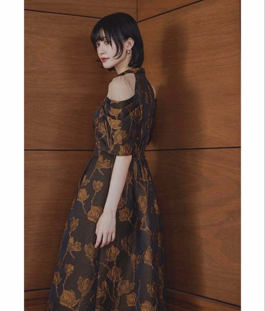 niana フラワージャガードフレアドレス ブラウン