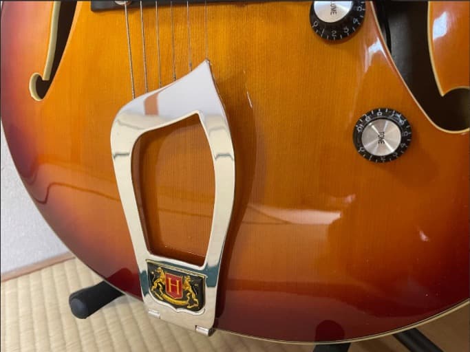 Hagstrom HJ600 サンバースト